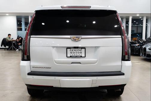 2018 Cadillac Escalade Platinum