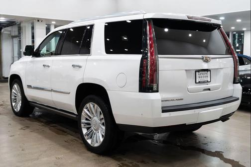 2018 Cadillac Escalade Platinum