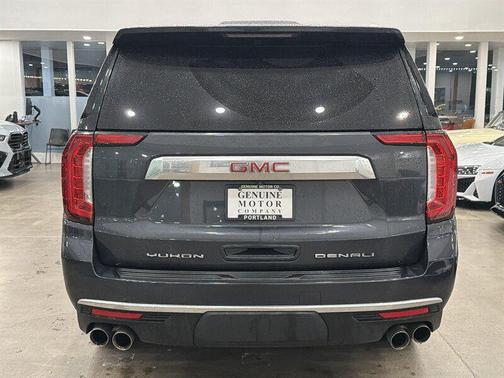 2022 GMC Yukon XL Denali