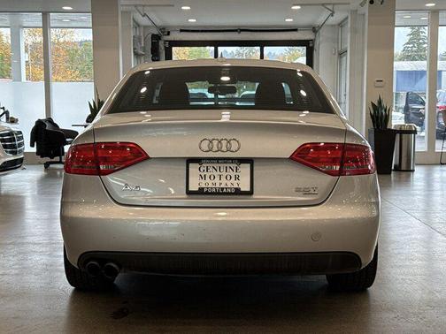 2009 Audi A4 2.0T Premium Plus quattro