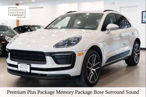 Chalk 2022 Porsche Macan Macan