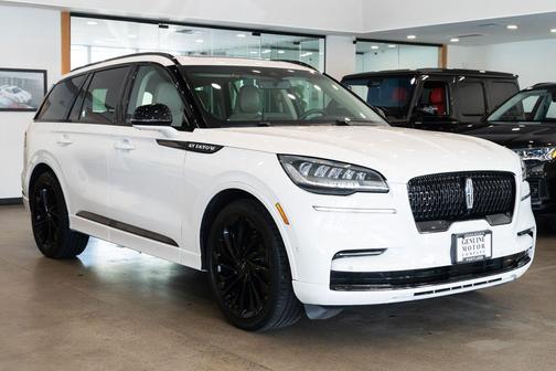 2023 Lincoln Aviator Reserve AWD