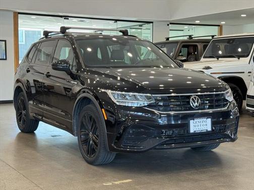 2022 Volkswagen Tiguan 2.0T SE R-Line Black 4MOTION