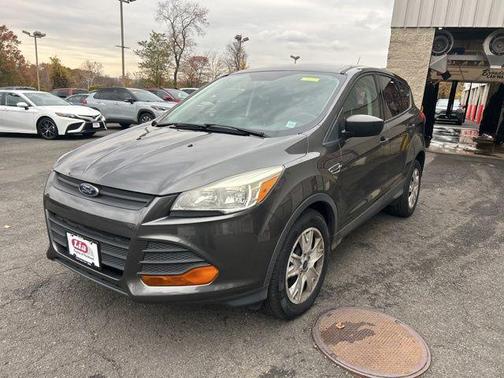 2016 Ford Escape S