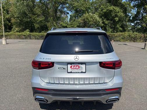 2021 Mercedes-Benz GLB 250 4MATIC
