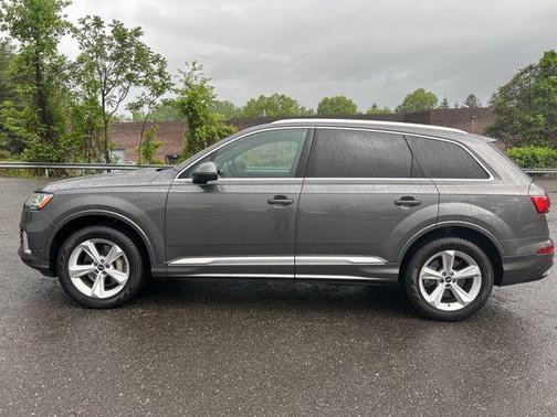 2021 Audi Q7 45 Premium