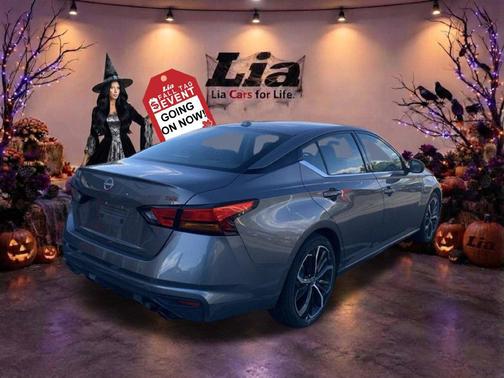 Gun Metallic 2024 Nissan Altima SR FWD