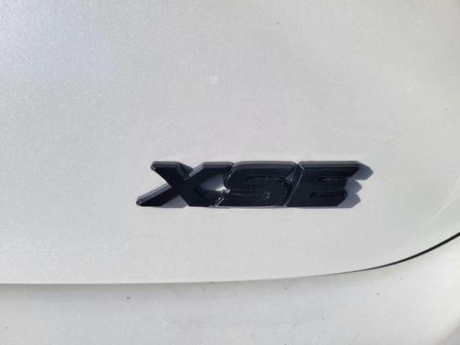 Pearl 2026 Toyota Camry XSE