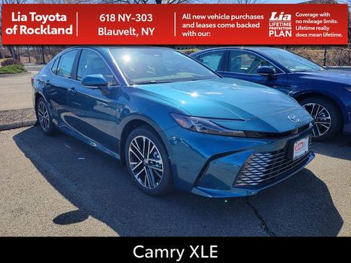 2025 Toyota Camry XLE