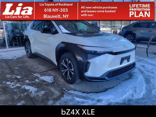 2025 Toyota bZ4X XLE