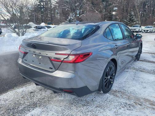 Heavy Metallic 2026 Toyota Camry SE