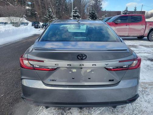 Heavy Metallic 2026 Toyota Camry SE