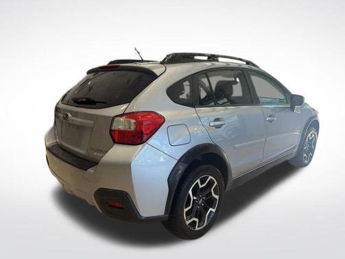 Ice Silver Metallic 2016 Subaru Crosstrek 2.0i Premium