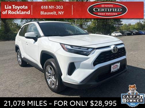 2022 Toyota RAV4 XLE