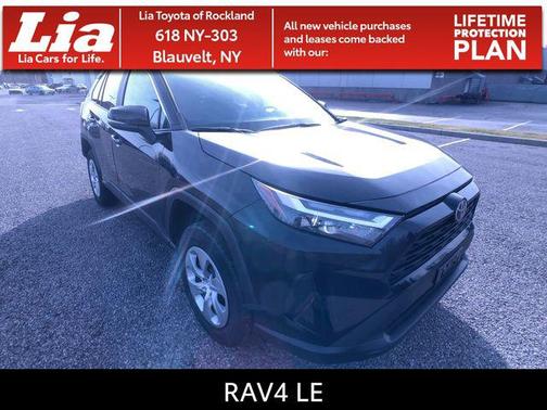 2025 Toyota RAV4 LE