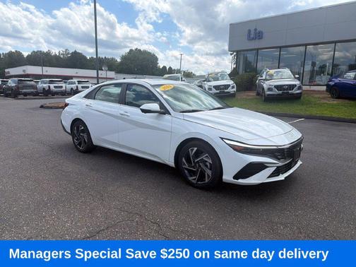 Serenity White 2024 Hyundai ELANTRA Limited