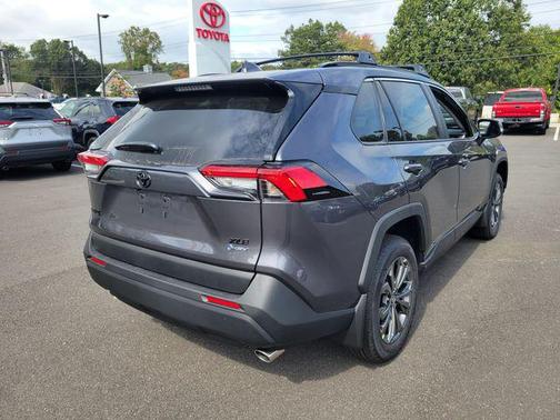 2025 Toyota RAV4 Hybrid XLE Premium