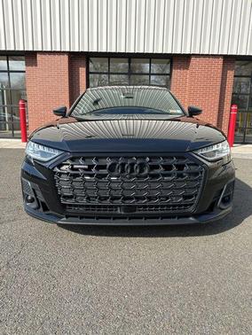2024 Audi A8 L 55 TFSI quattro Tiptronic