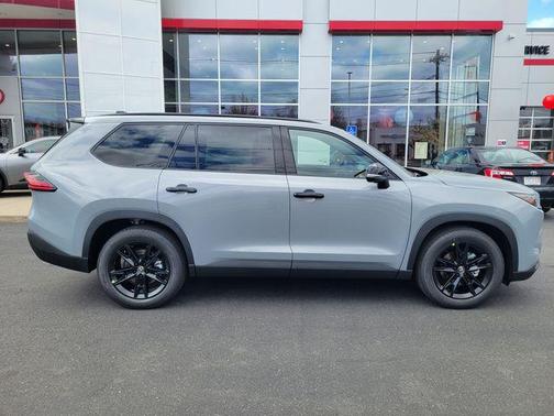 2025 Toyota Grand Highlander Hybrid Nightshade Edition
