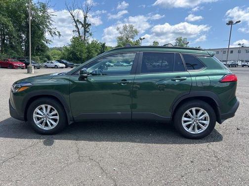 2022 Toyota Corolla Cross LE