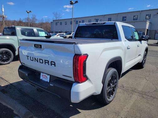 2025 Toyota Tundra Hybrid Limited
