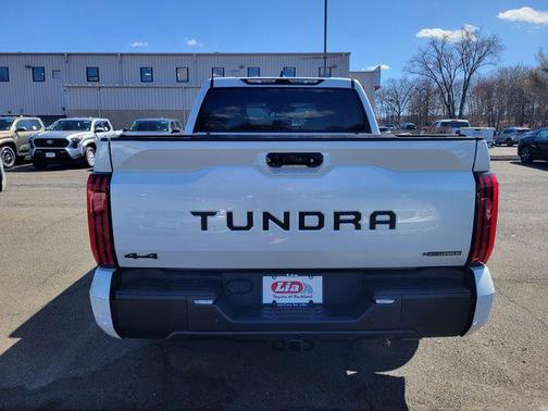 2025 Toyota Tundra Hybrid Limited