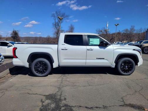 2025 Toyota Tundra Hybrid Limited