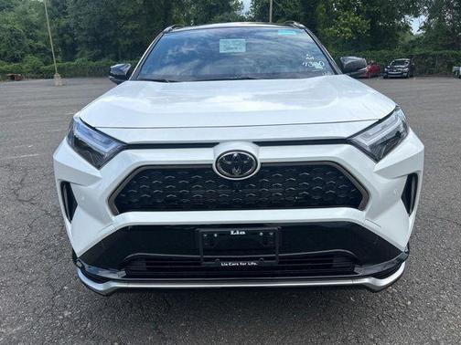 2025 Toyota RAV4 Hybrid SE