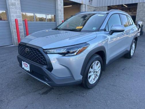2022 Toyota Corolla Cross LE