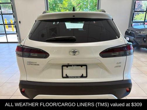 Pearl 2026 Toyota Corolla Cross LE