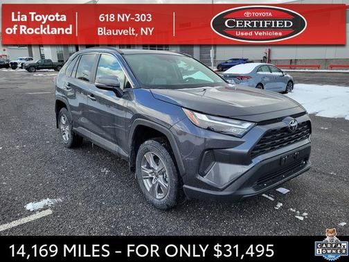 2025 Toyota RAV4 XLE