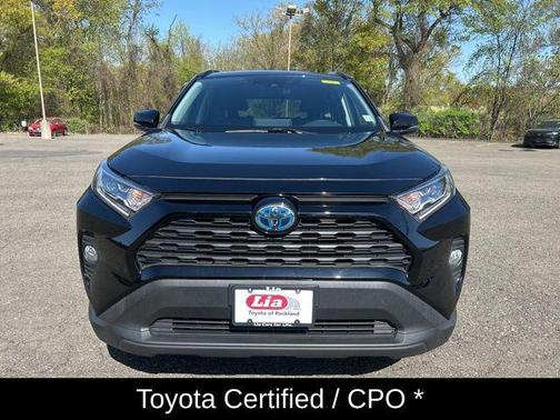 2021 Toyota RAV4 Hybrid XLE