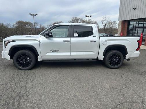 2025 Toyota Tundra Hybrid Limited