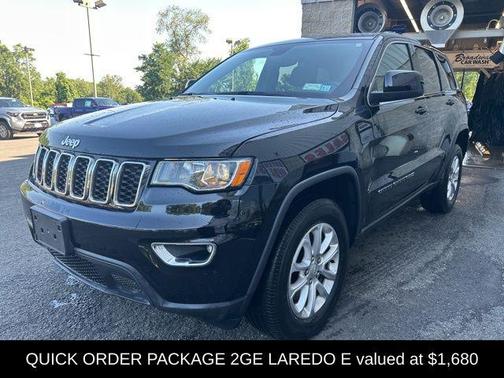 2022 Jeep Grand Cherokee Laredo