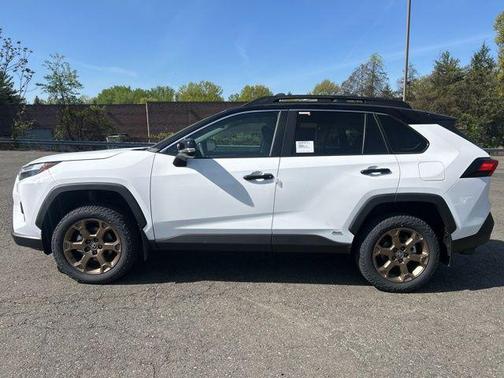 2025 Toyota RAV4 Hybrid Woodland Edition