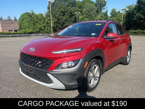 2022 Hyundai KONA SEL