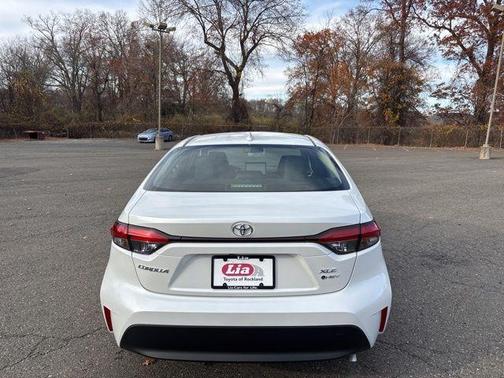 2026 Toyota Corolla Hybrid XLE