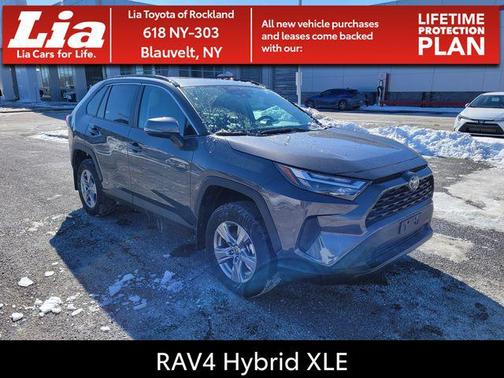 2025 Toyota RAV4 Hybrid XLE