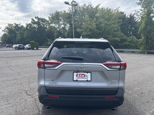 2025 Toyota RAV4 Hybrid XLE Premium