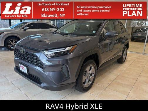 2025 Toyota RAV4 Hybrid XLE