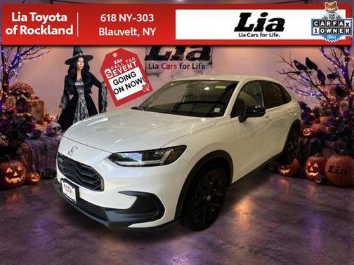 Platinum White Pearl 2024 Honda HR-V AWD Sport