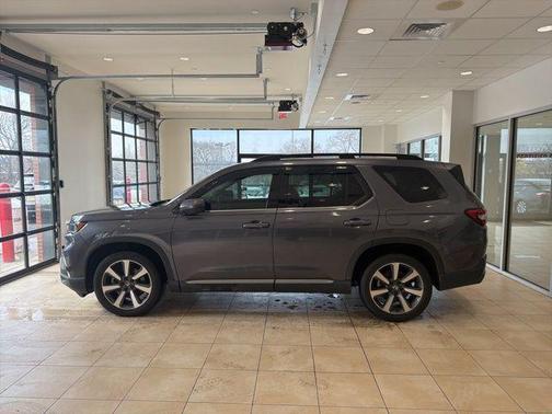 2023 Honda Pilot AWD Elite