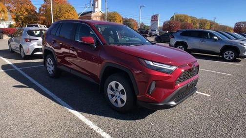 2025 Toyota RAV4 LE