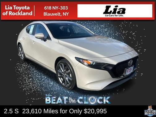 2023 Mazda Mazda3 FWD w/Preferred Package