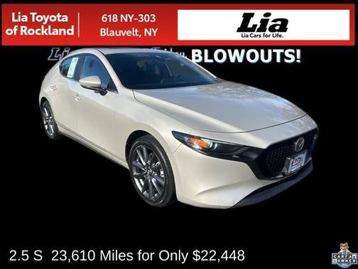 2023 Mazda Mazda3 FWD w/Preferred Package