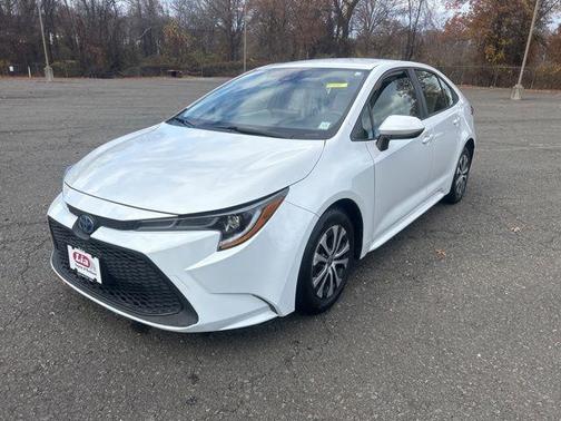 2022 Toyota Corolla Hybrid LE