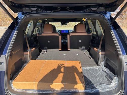 2026 Toyota Grand Highlander Hybrid Limited MAX