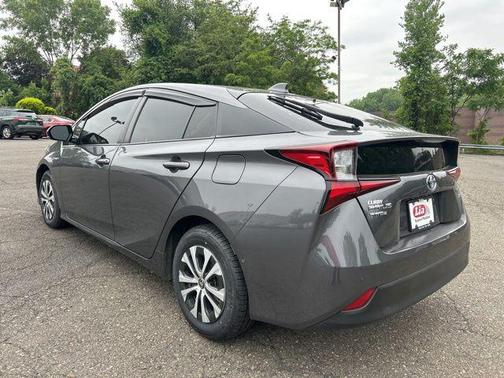 2020 Toyota Prius XLE