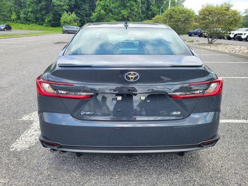 Underground 2026 Toyota Camry SE