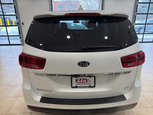 2019 Kia Sedona LX